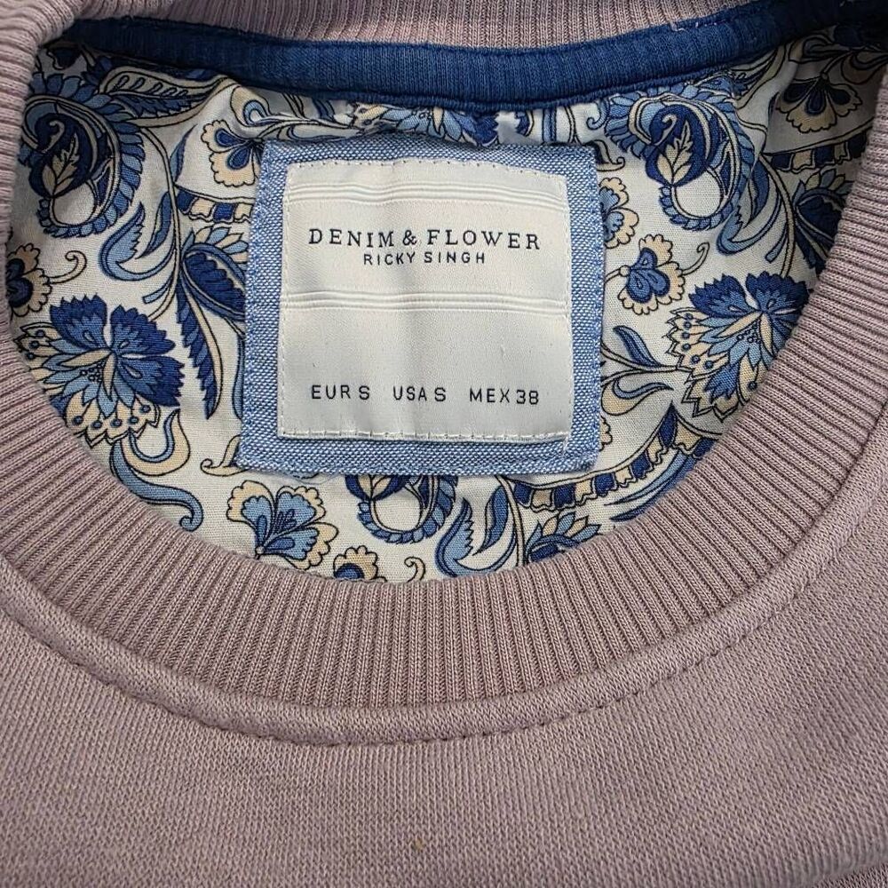 Denim & Flower Purple Pullover Size Small - Picture 3 of 4